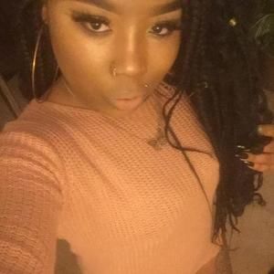 Meet your Posher, Hazel